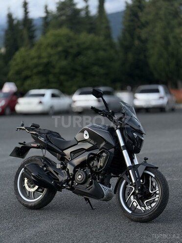 Bajaj Dominar 400-1