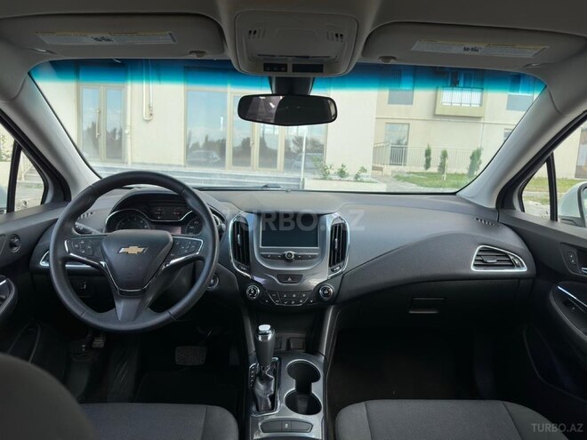 Chevrolet Cruze-2