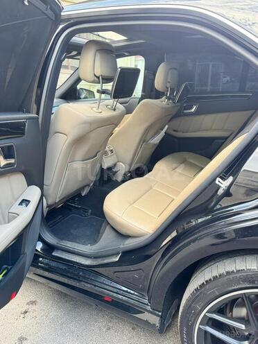 Mercedes E 250-13