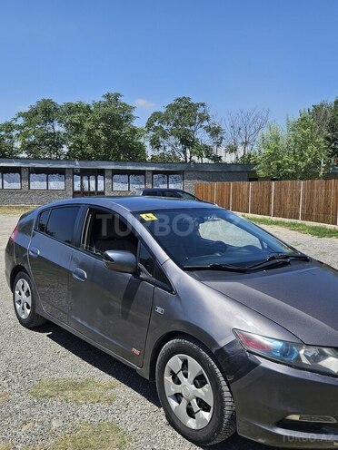 Honda Insight-4
