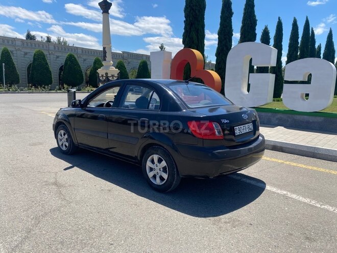 Kia Rio-6