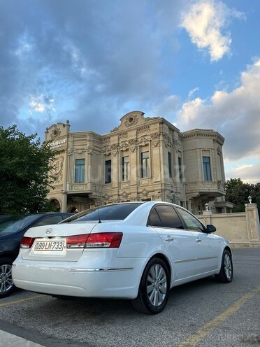 Hyundai Sonata-2