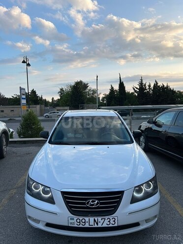 Hyundai Sonata-5