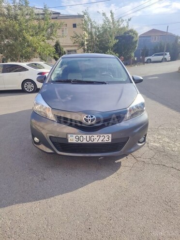 Toyota Yaris-1