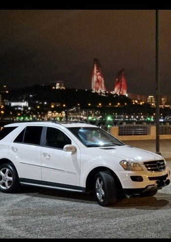 Mercedes ML 350 4MATIC-1