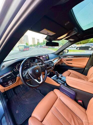BMW 530-10