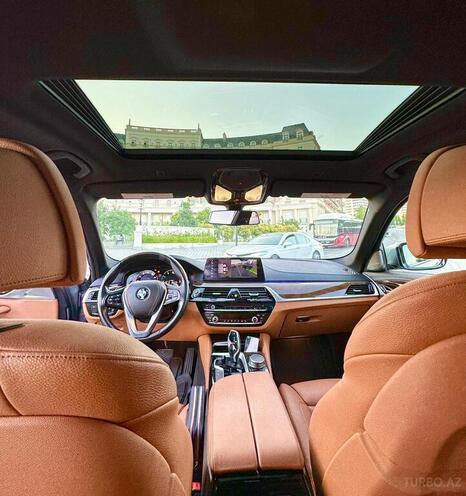BMW 530-9