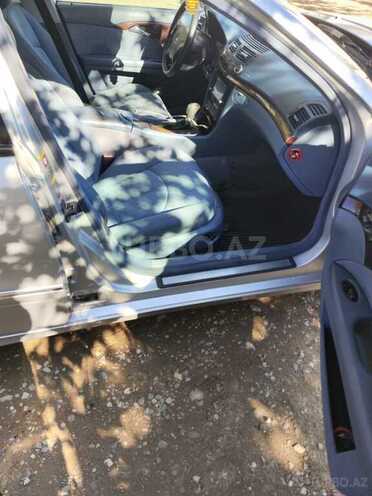Mercedes E 220-5
