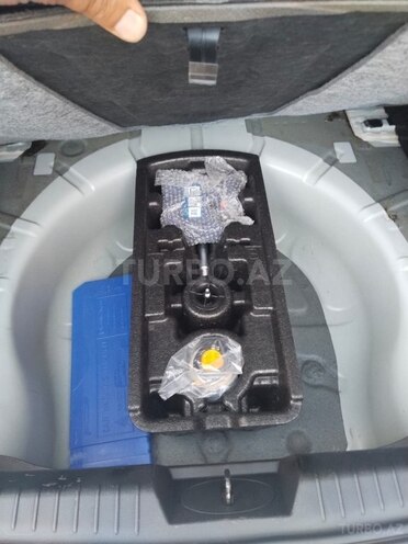 Chevrolet Cruze-19