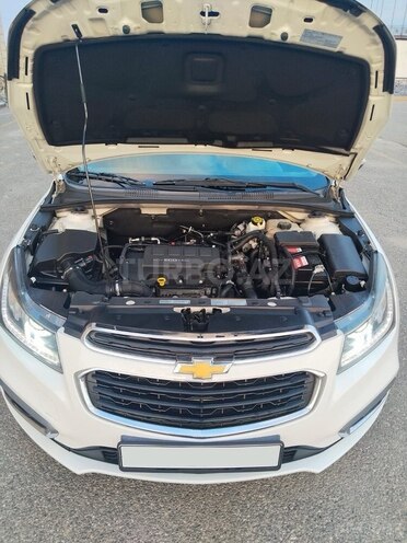 Chevrolet Cruze-8