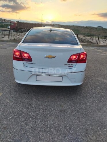 Chevrolet Cruze-2