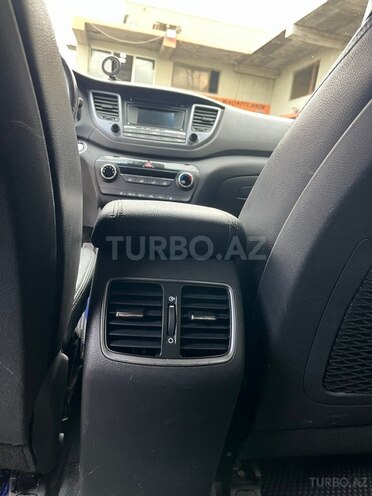 Hyundai Tucson-8