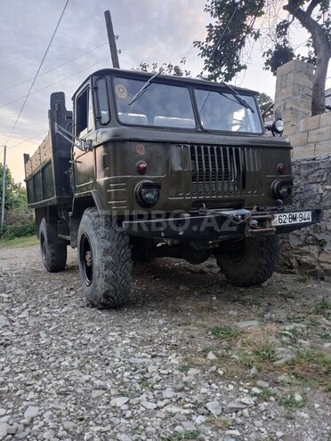 GAZ 66-4