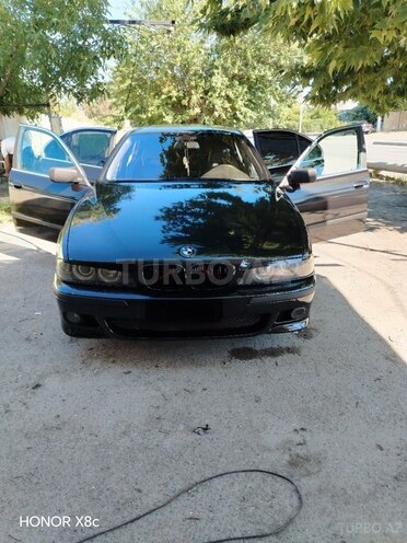 BMW 525-4