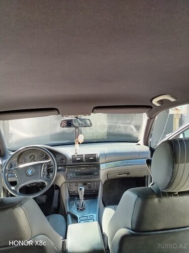 BMW 525-7