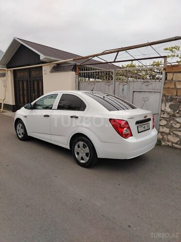 Chevrolet Aveo-19