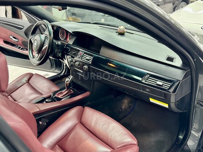 BMW 530-35