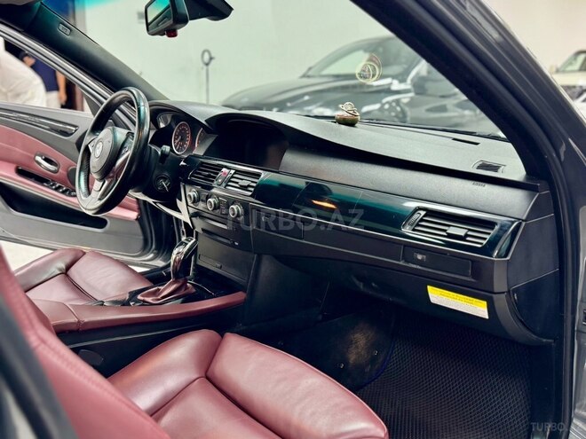 BMW 530-21