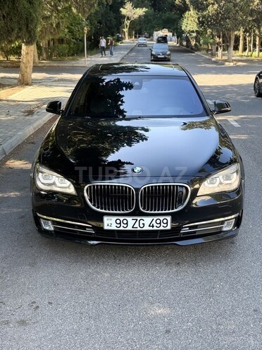 BMW 750-2