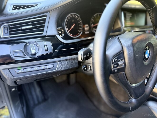 BMW 750-10