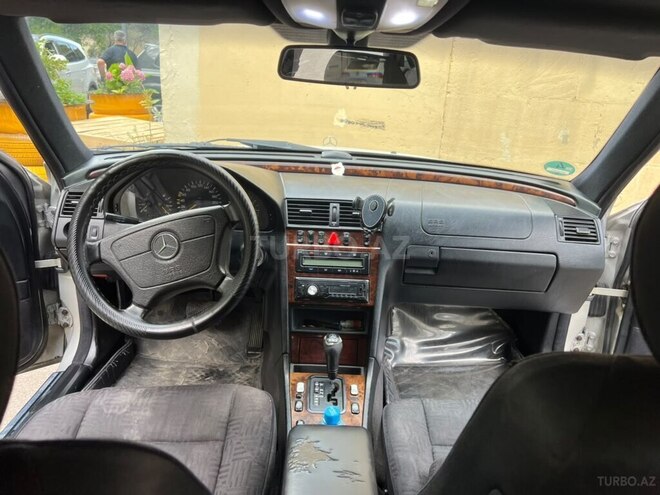 Mercedes C 200-3