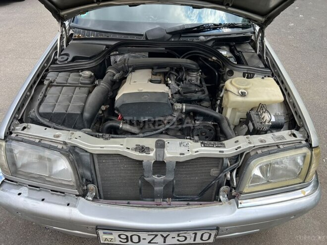 Mercedes C 200-4