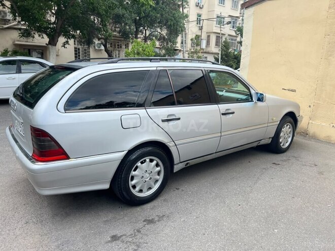 Mercedes C 200-5