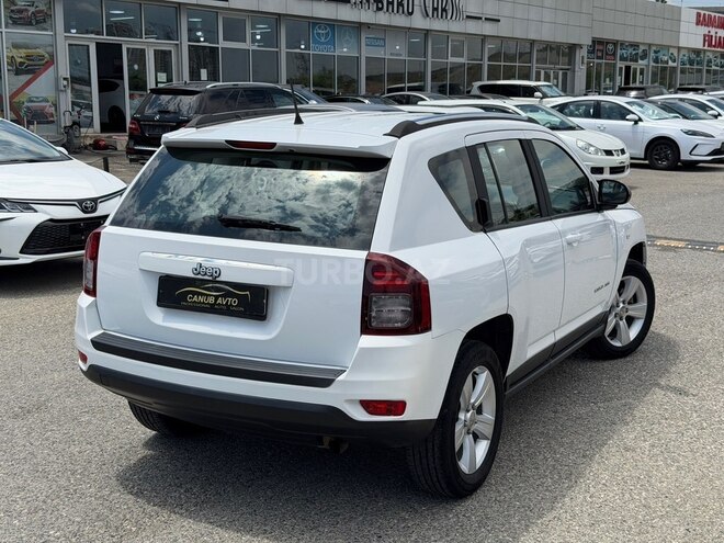 Jeep Compass-8