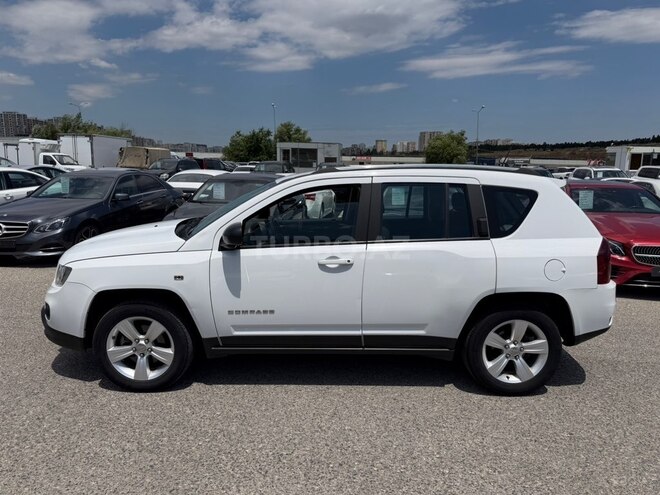 Jeep Compass-6