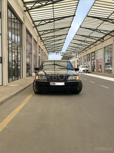 Mercedes C 200-2