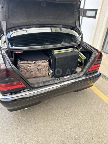 Mercedes C 200-8