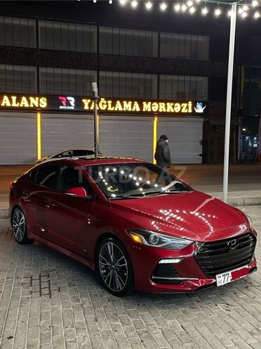 Hyundai Elantra-8