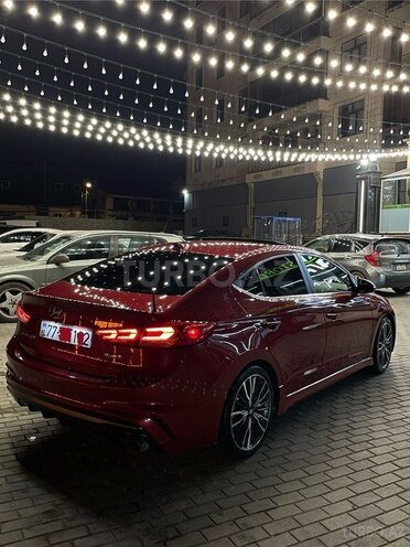 Hyundai Elantra-7