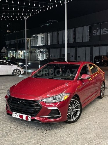 Hyundai Elantra-9