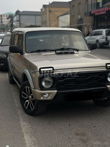 LADA (VAZ) Niva-3