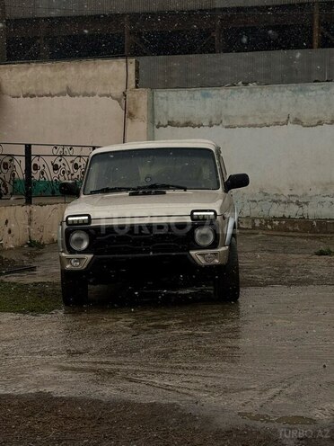 LADA (VAZ) Niva-1