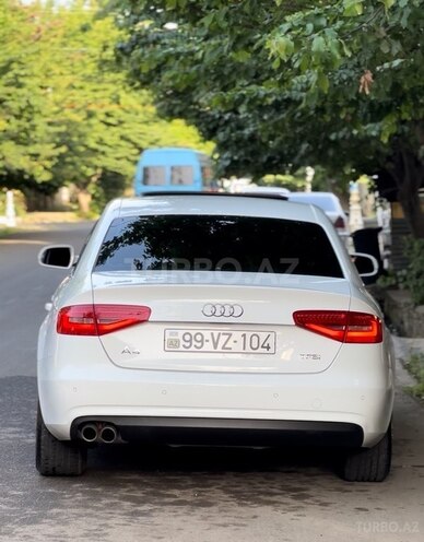 Audi A4-2