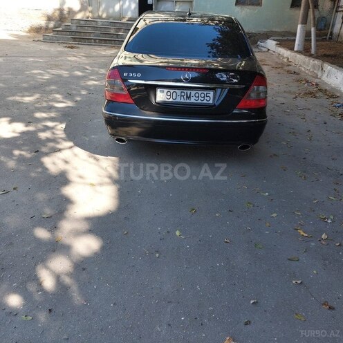 Mercedes E 300-4