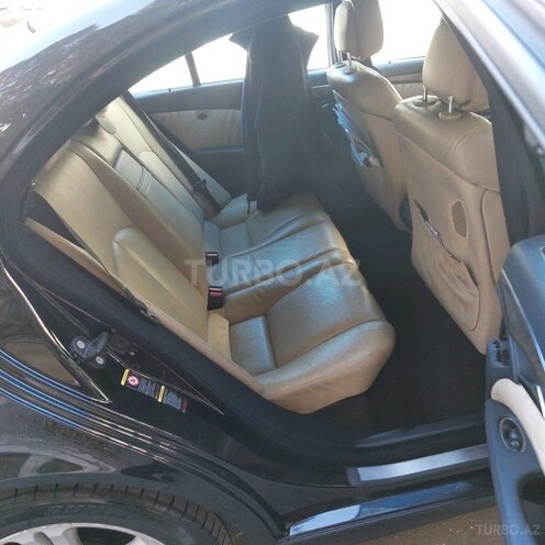 Mercedes E 300-8