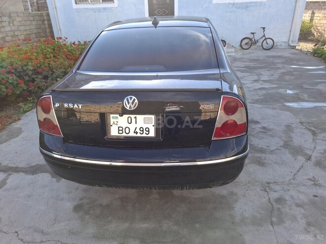 Volkswagen Passat-2