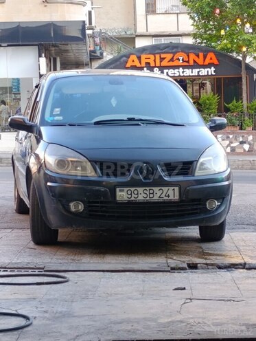 Renault Scenic-1