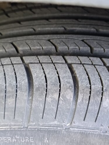 Renault Scenic-5