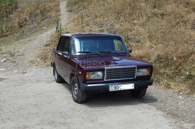 LADA (VAZ) 2107-1