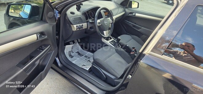 Opel Astra-14