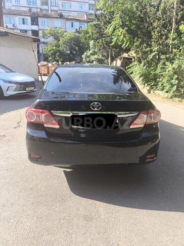 Toyota Corolla-2