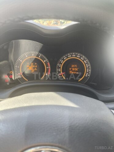 Toyota Corolla-6