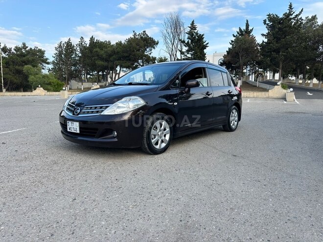 Nissan Tiida-6