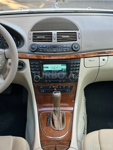 Mercedes E 320-15