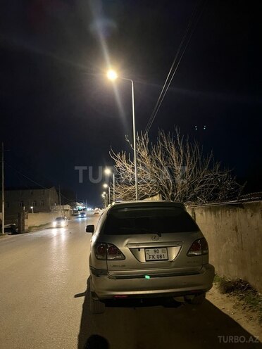 Lexus RX 300-8