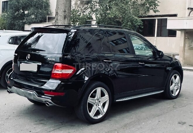Mercedes ML 350 4MATIC-4